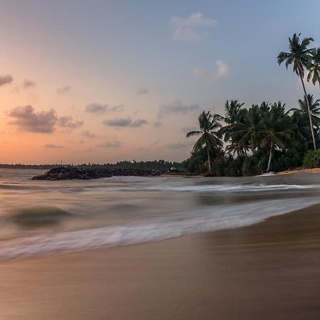 Hotel Empryean كاتوناياكى المظهر الخارجي الصورة