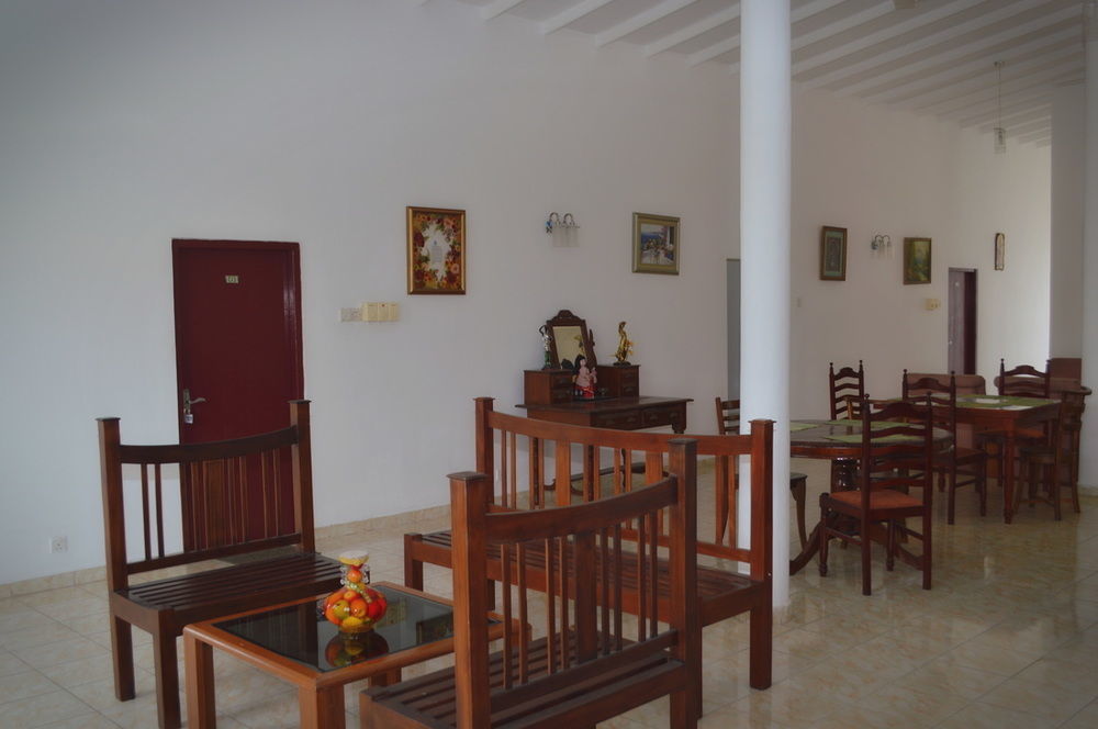 Hotel Empryean كاتوناياكى المظهر الخارجي الصورة