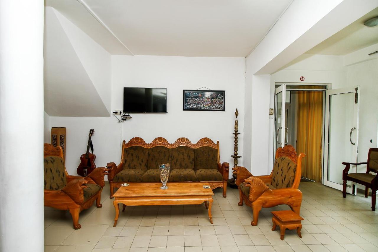 Hotel Empryean كاتوناياكى المظهر الخارجي الصورة