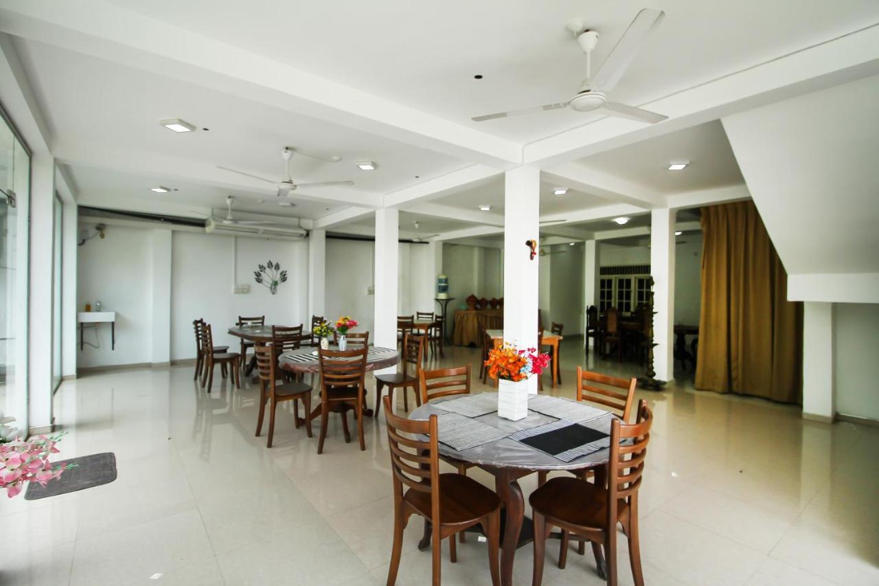 Hotel Empryean كاتوناياكى المظهر الخارجي الصورة